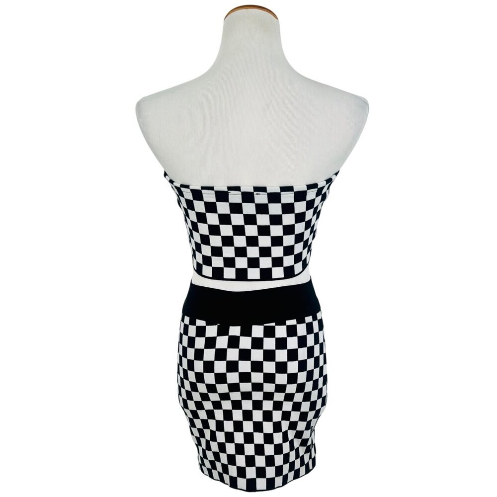 Checkered Black White Buckle Front Crop Top & Mini Skirt 2 Piece Set | Rave EDM - Picture 7 of 16